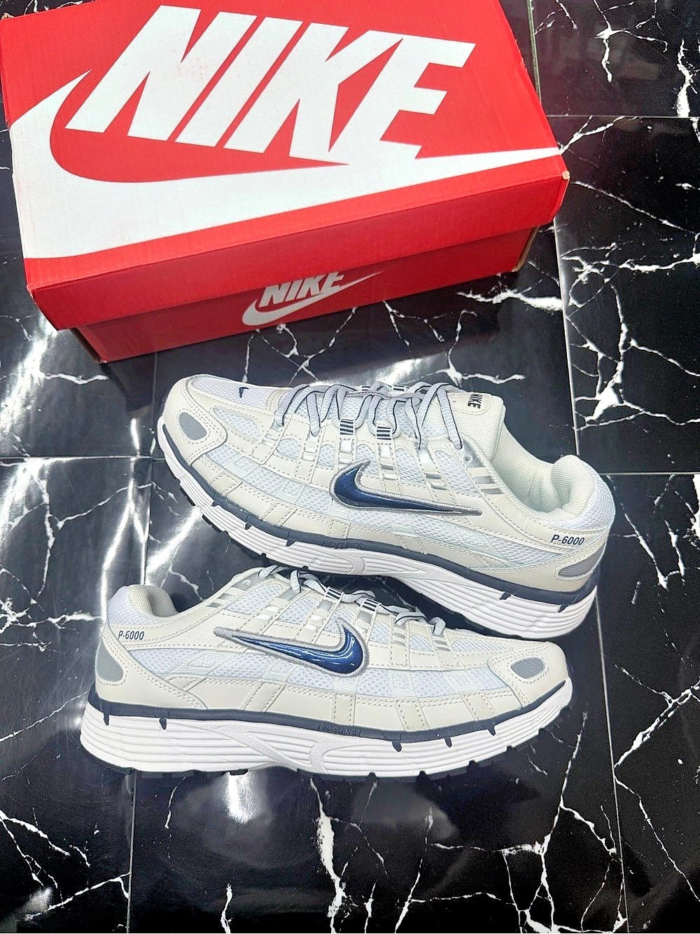 Nike P-600 Navy colorway